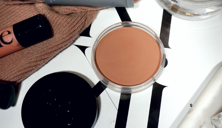 tarte sea bronzer