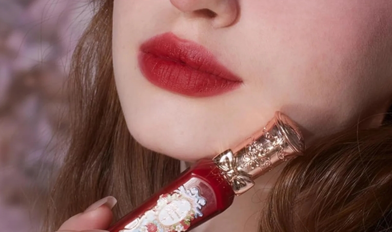 best long lasting lipstick