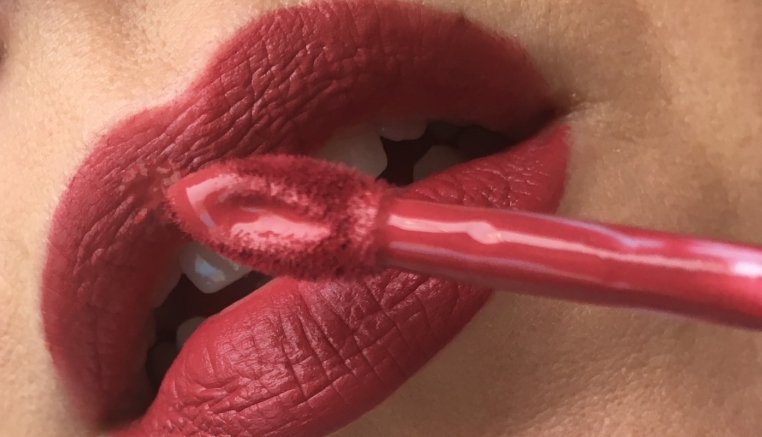 matte lipstick