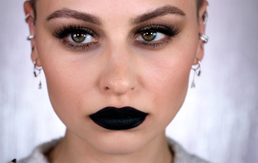 black lipstick