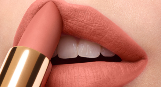 nude lipstick