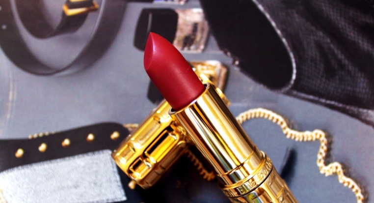 elizabeth arden lipstick