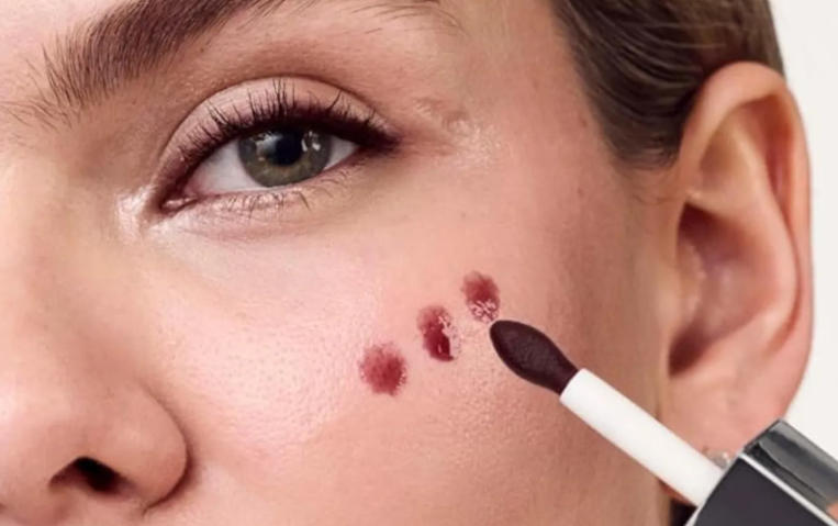 black honey gloss