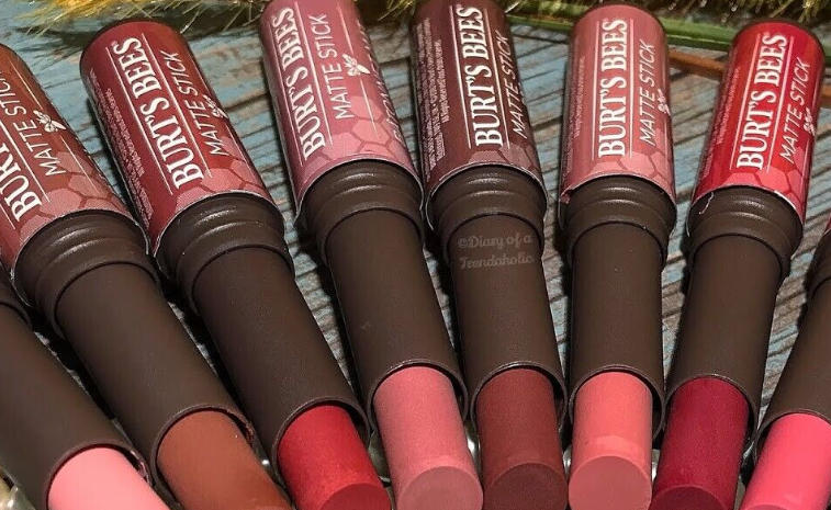 burtʼs bees lipstick