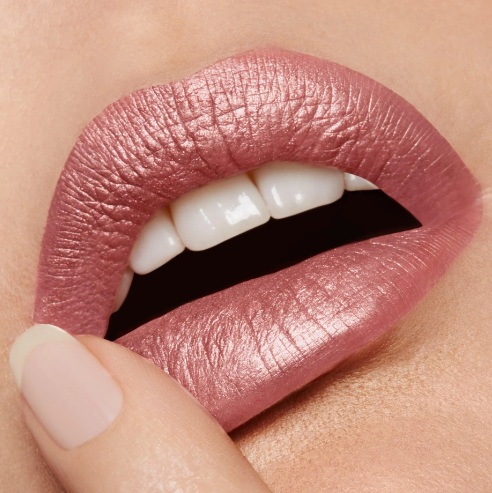 long lasting lip gloss