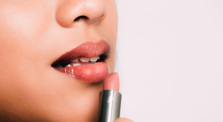 lipstick with spf
