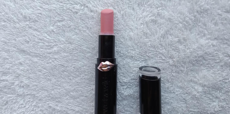 wet n wild lipstick