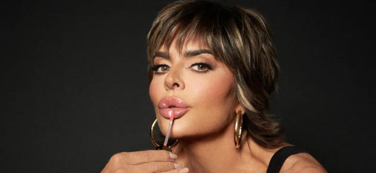 lisa rinna lipstick