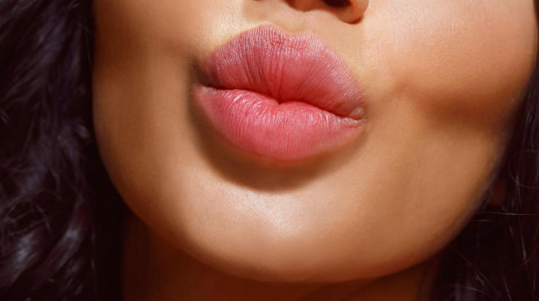 lipstick shade finder