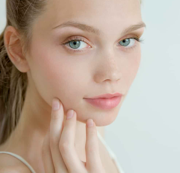Beginner Makeup for Sensitive Skin