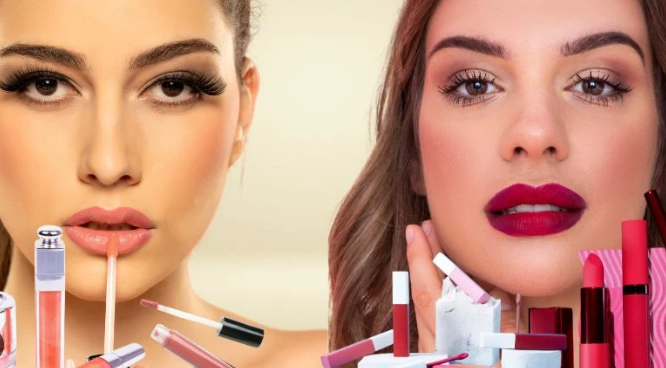 Lip Gloss vs Lipstick for Beginners