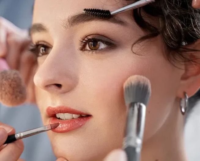 How to Fix Makeup Mistakes for Beginners